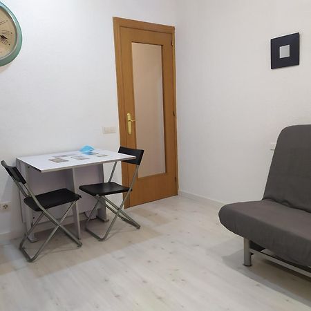 Bcn 324 Apartment บาร์เซโลนา ภายนอก รูปภาพ