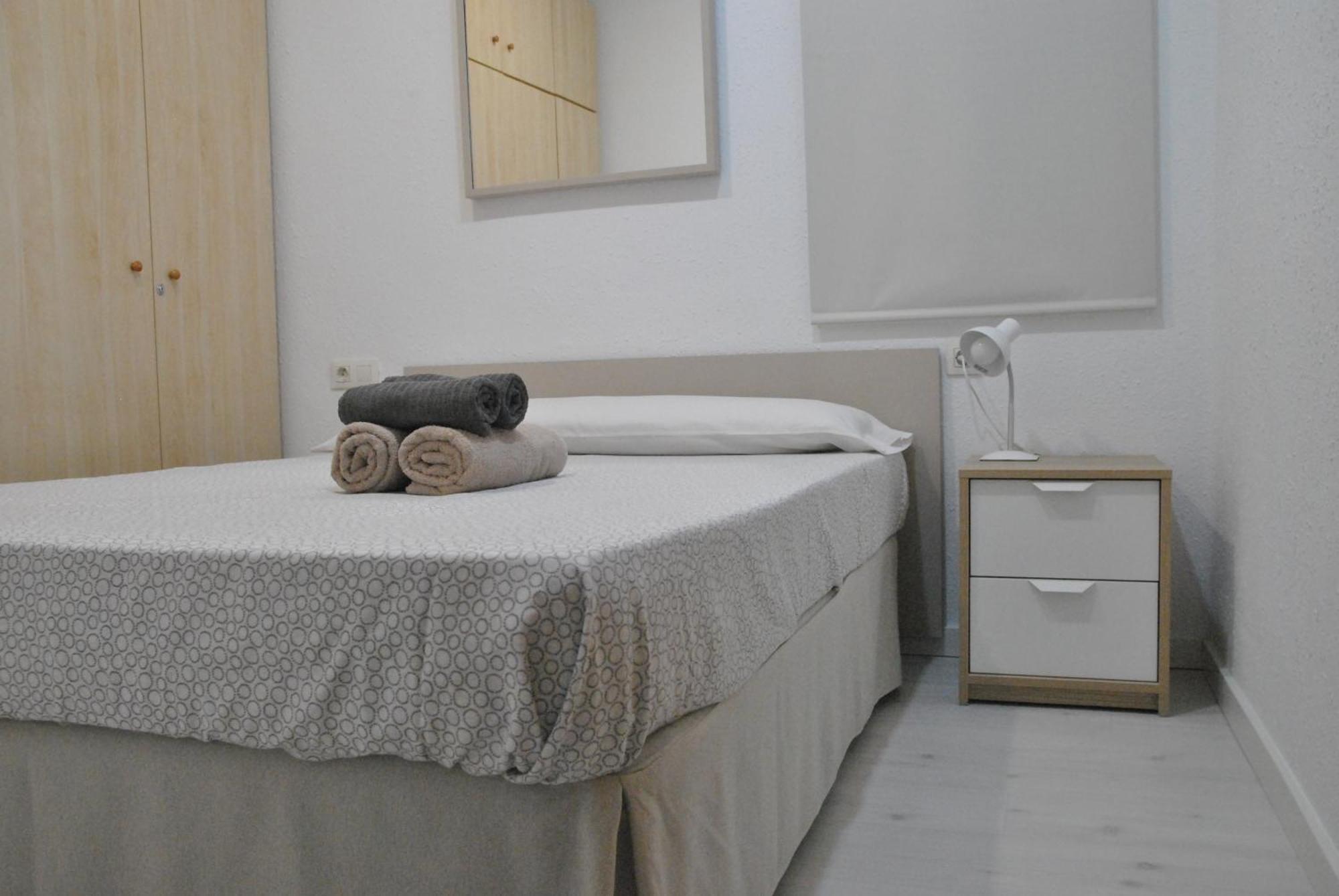 Bcn 324 Apartment บาร์เซโลนา ภายนอก รูปภาพ
