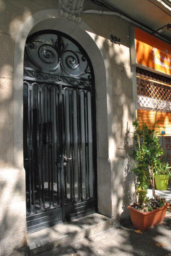 Bcn 324 Apartment บาร์เซโลนา ภายนอก รูปภาพ